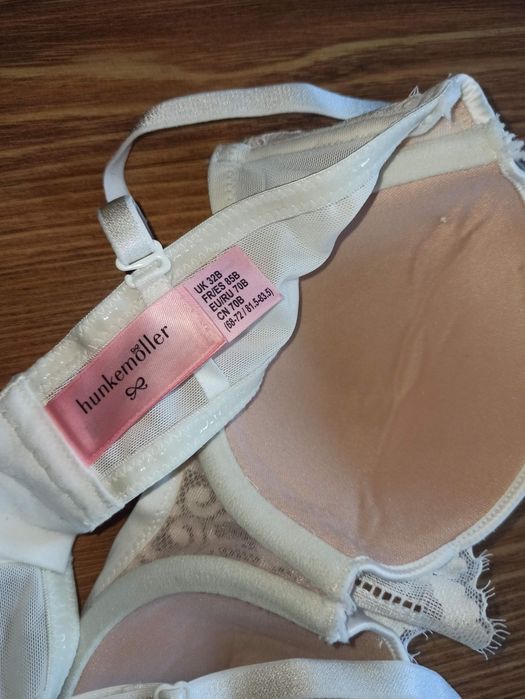 Stanik biustonosz Hunkemoller 70B bardotka