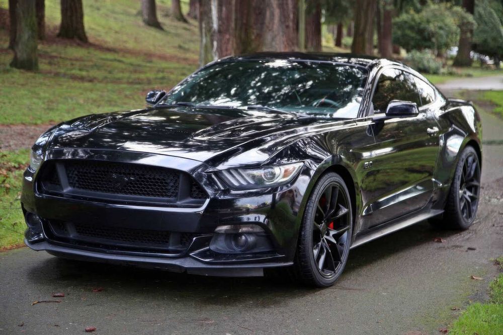 Ford Mustang GT      2016
