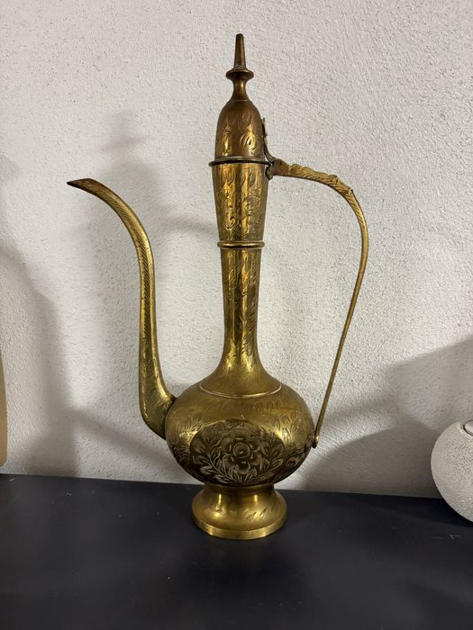 Dzbanek mosiezny antyk