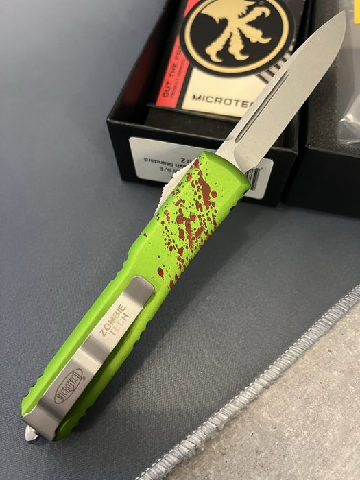 Microtech Ultratech ZombieTech 121-10Z Stonewash