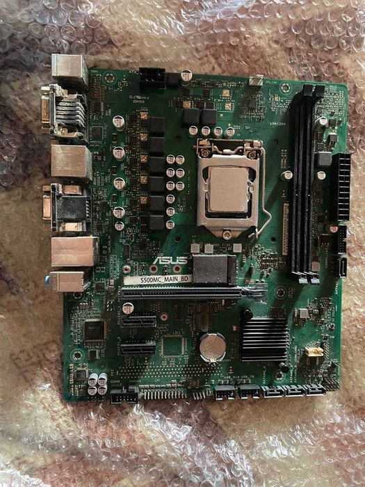 Продам мат. плату b560 + проц. intel core i5 11400 (2.6-4.4)