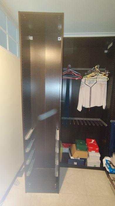 Venda closet pax com calceiro