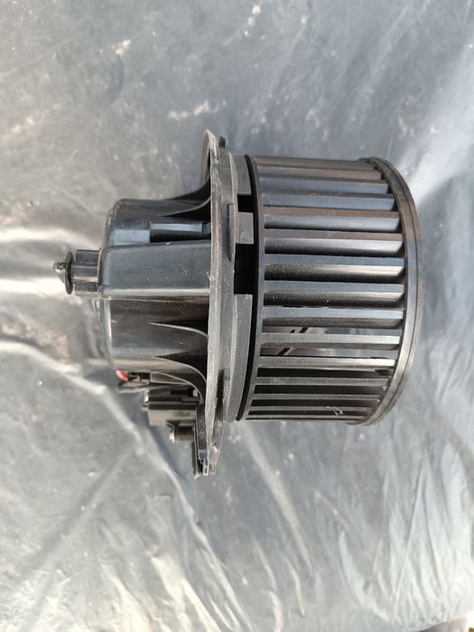 Мотор печки Volkswagen Passat b6