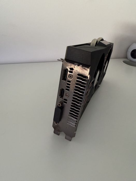 Placa Gráfica Asus Rx570 4Gb