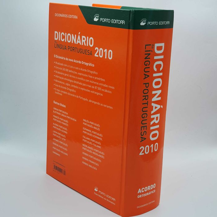 Livro Ref-E3 - Dicionário de Lingua Portuguesa 2010