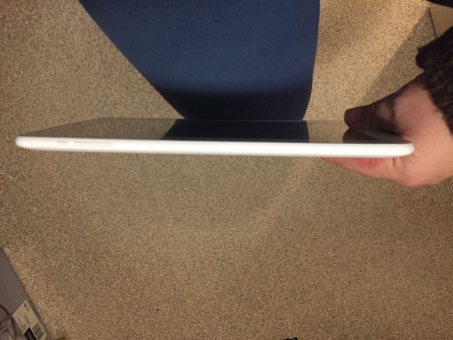 Продам планшет Globex GU1011C