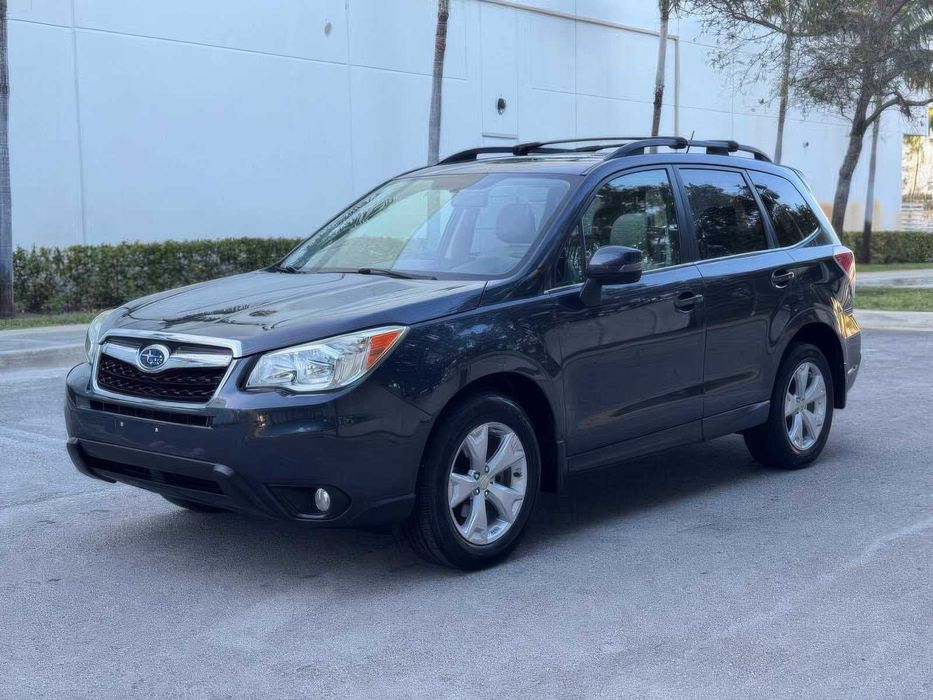 Subaru Forester 2.5i Limited      2014