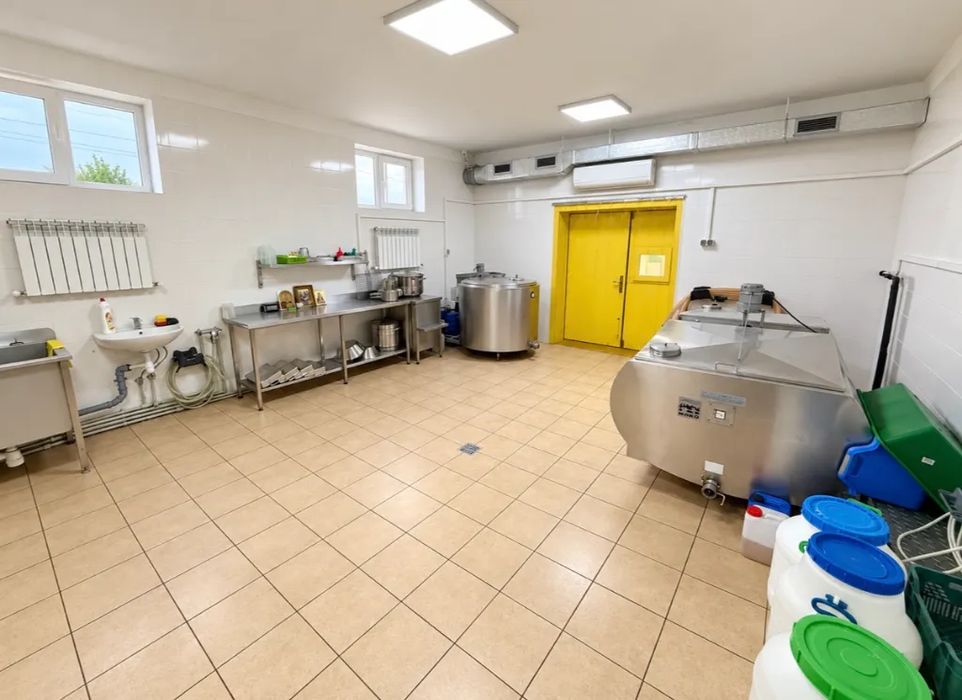 Здам приміщення, 200 м², Підгородне
