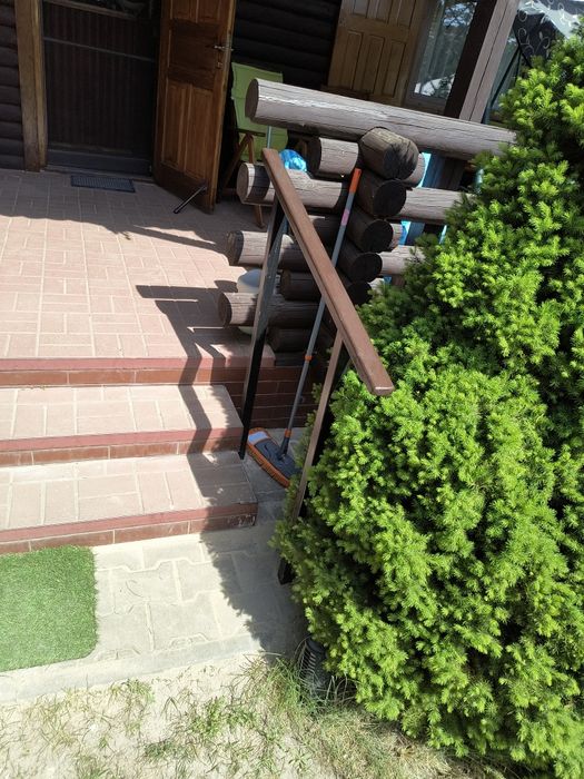 Dom nad jeziorem z bali drewniany z jacuzzi na pięknej działce