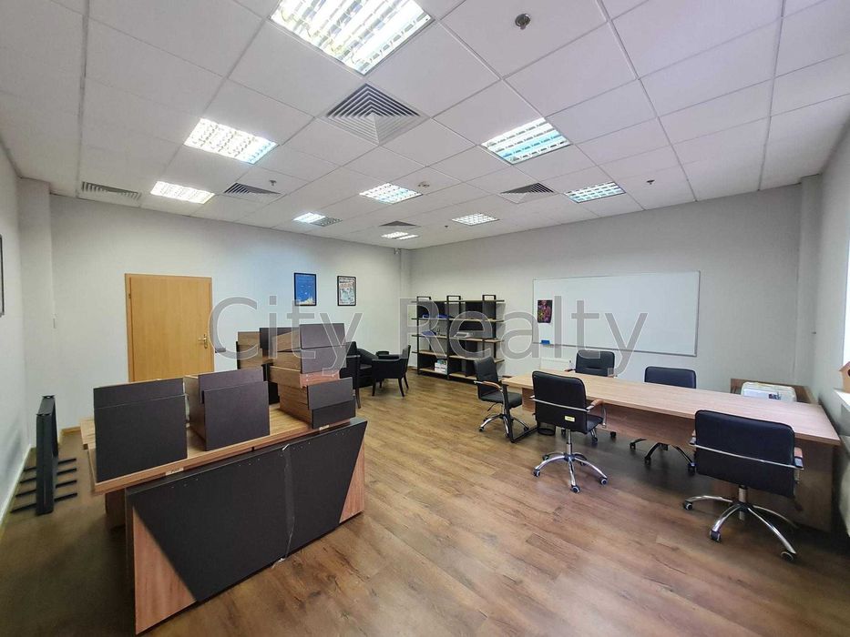 Офіс 152 м.кв. вул. Верхній Вал 4А Поділ метро Контрактова площа Без%