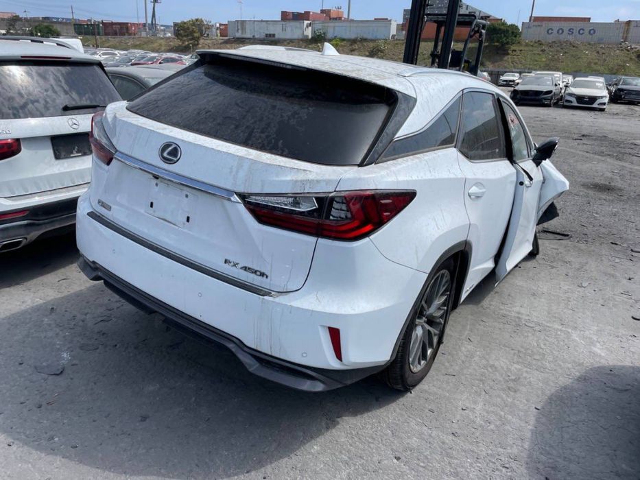 Бампер Rx 350 h Lexus F sport зажний