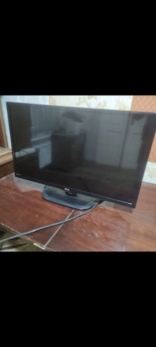 Продам тв LG 32LB530U