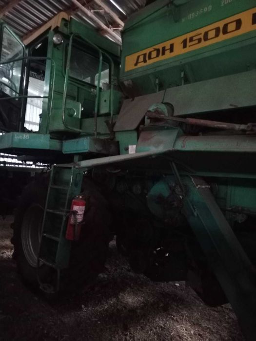 Комбайн ДОН 1500
