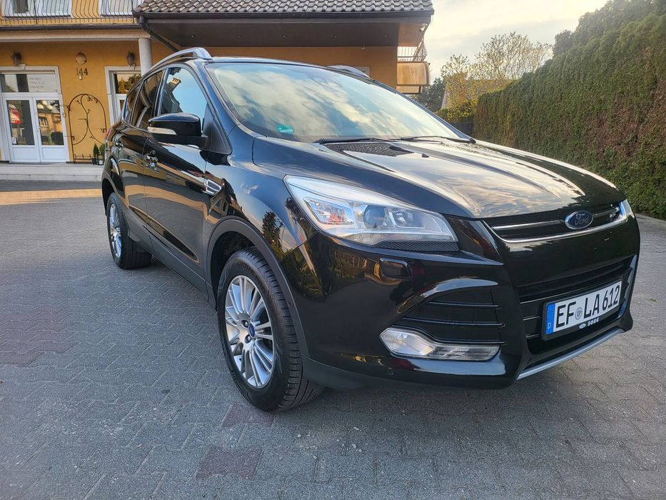 Ford Kuga Individual xenon navi skóra BLISS asystent pasa i parkowania TOP STAN