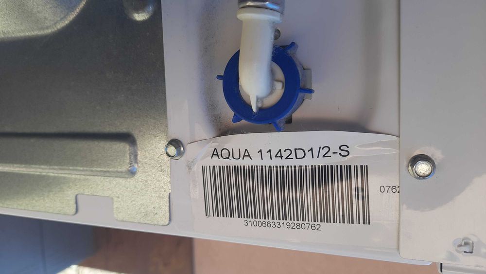 Продаю пральну машину Candy  AQUA 1142D1/2 -S (Неробочий стан)