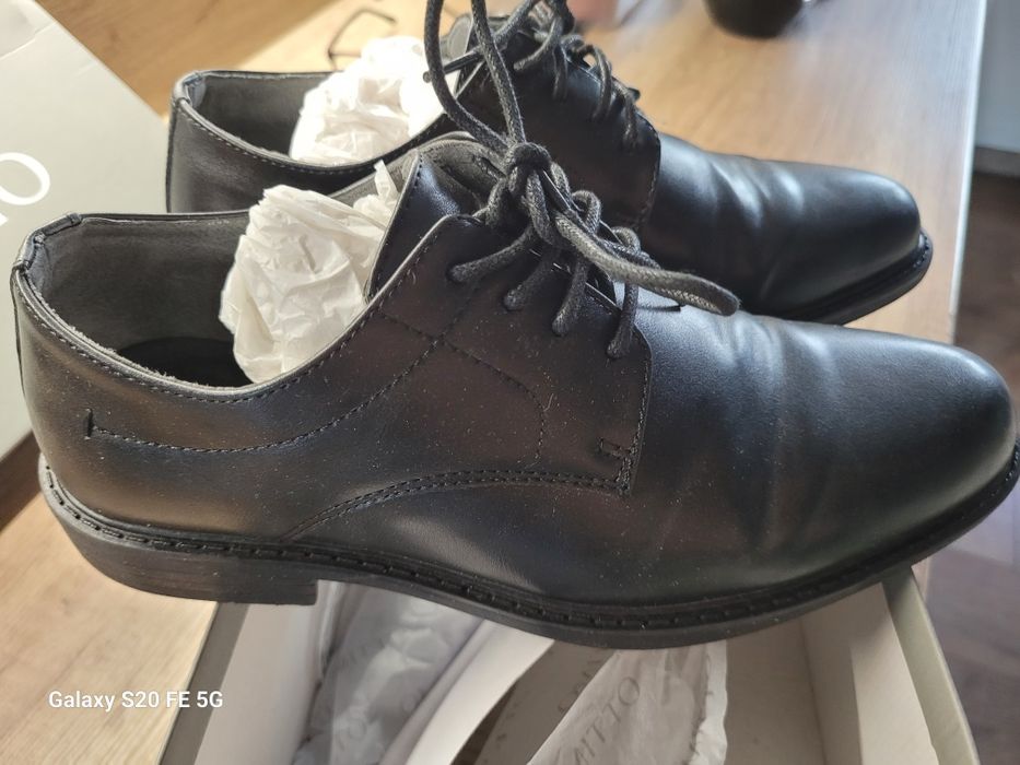 Buty rozmiar 38 dla chlopca