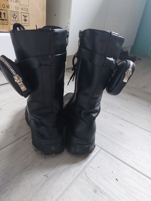 Buty zimowe z kieszonkami skórzane rozmiar 38
