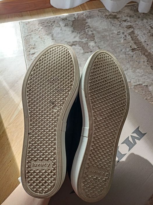 Продам туфли /лоферы МИДА кожа