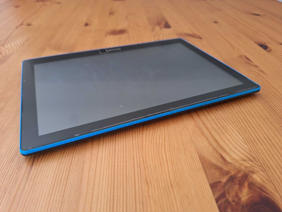 Tablet Lenovo 10.1" WIFI em excelente estado