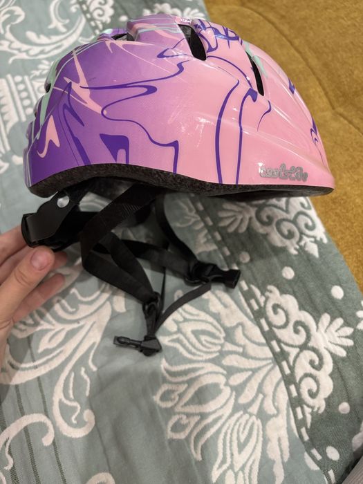 Дитячі шоломи для велосипеду чи самокату