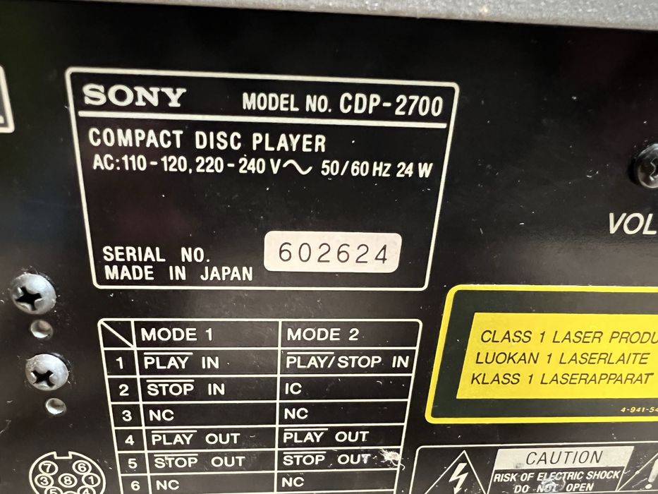 SONY Compact Disc Player CDP-2700 (Broadcast / Studio)