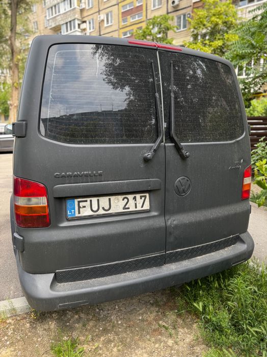 Автомобіль VW Transporter ʼ08