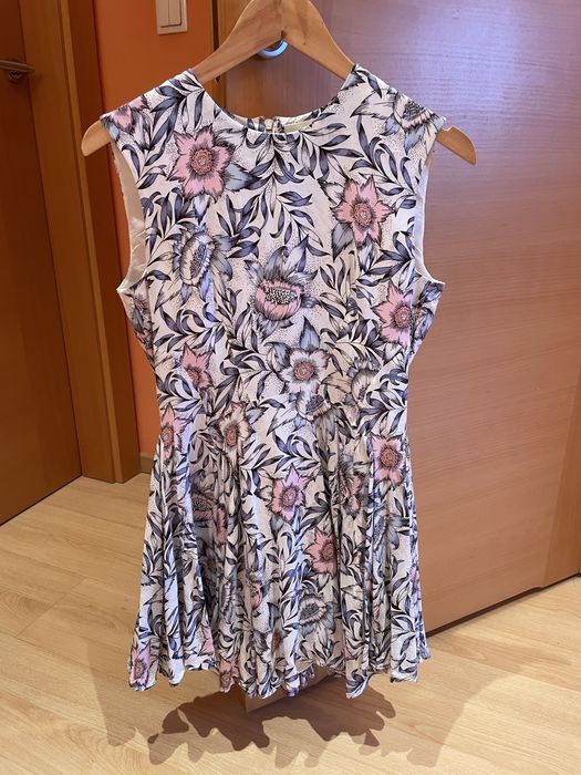Sukienka damska w kwiaty