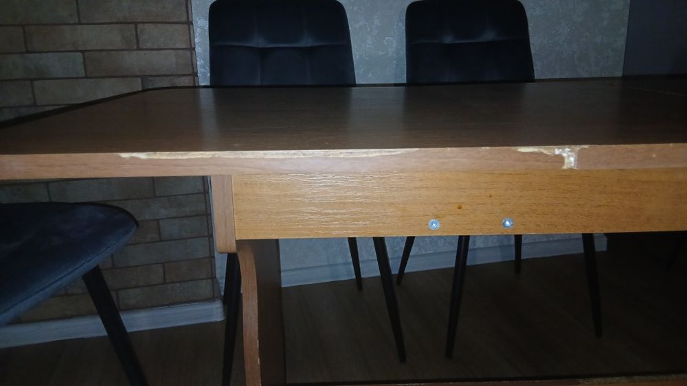 Кухоний стіл 100 на 60 в розкладеному  варіанті 120