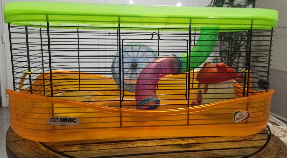 Gaiola com dois níveis e Roda para Hamsters