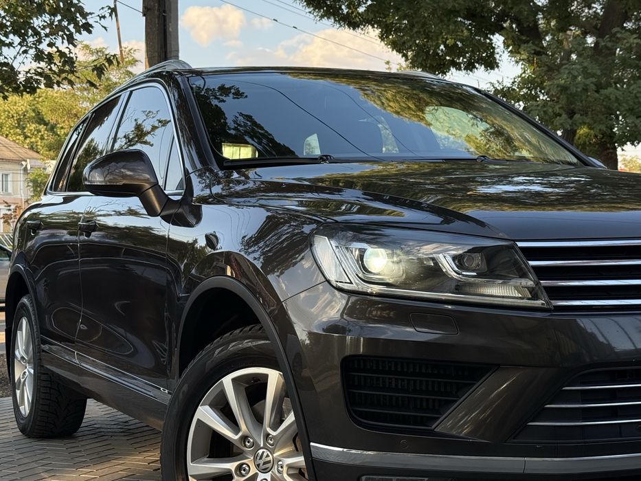 Volkswagen Touareg 2016 3.0 дизель