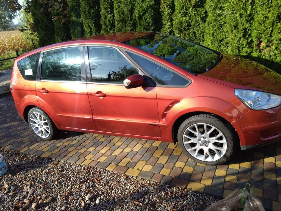 Ford S-Max