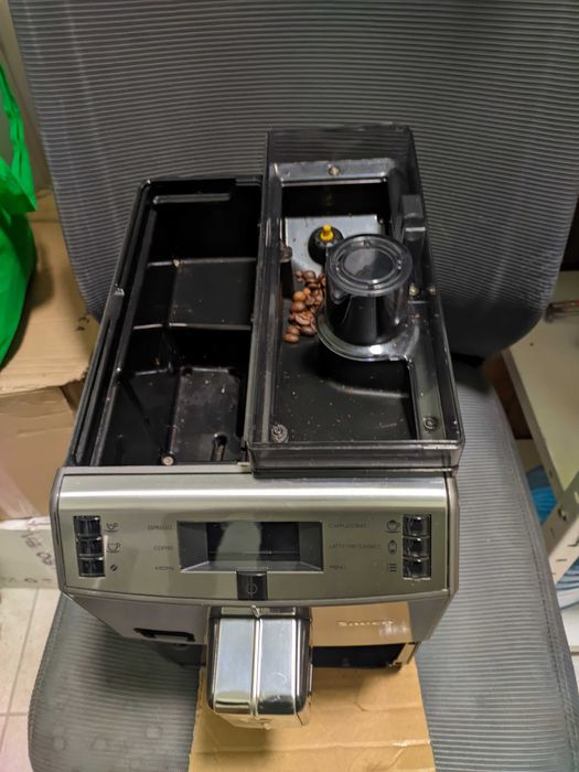 Saeco lirika SUP041EU кавоварка кавомашина кавовий апарат