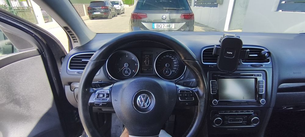 Vendo Volkswagen Golf VI 1.6 TDi