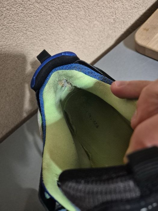 Balenciaga track 1