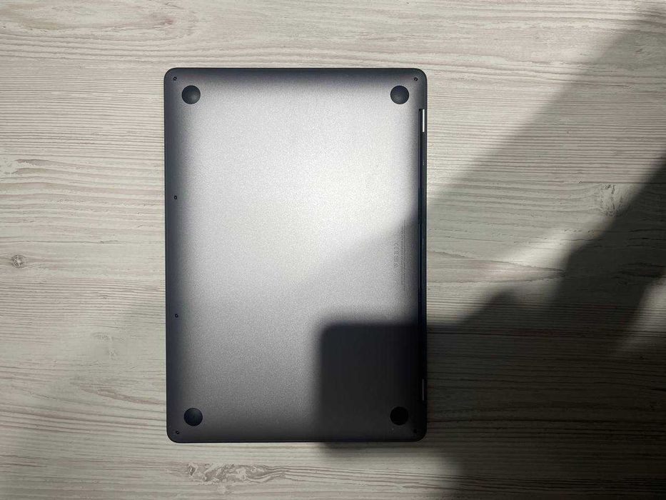MacBook Pro M1 13 inch 256 гб сірий 2020