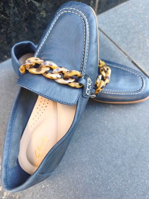 Лофери, балетки Clarks