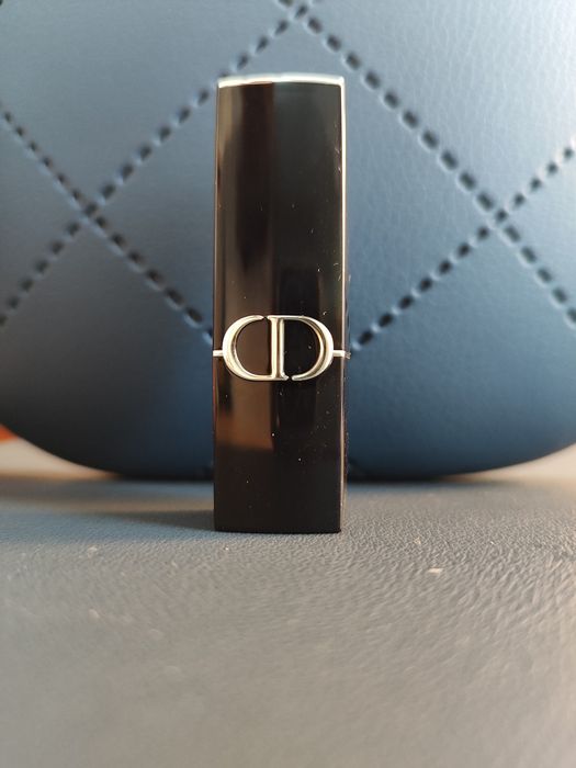 Czerwona szminka Rouge Dior 1,5g kolor 999 Satin