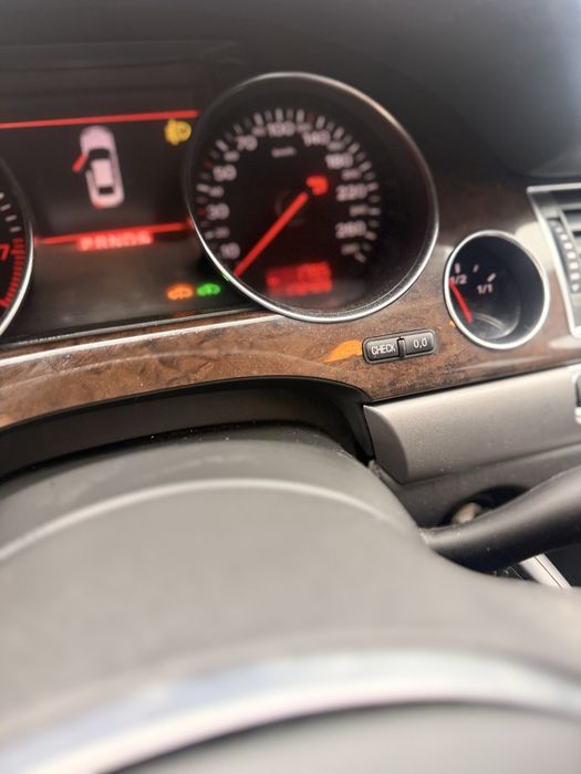 Audi A8 4.2 v8 335cv Nacional