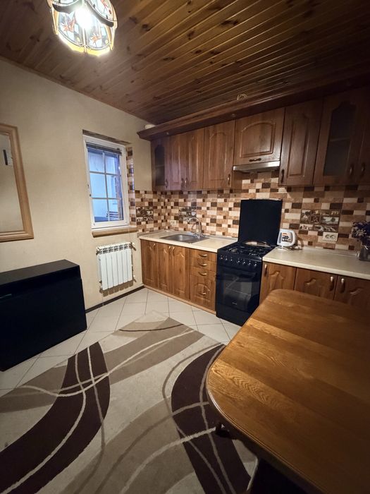 Оренда квартири в приватному секторі. Світло 24/7, інвертор. Парковка