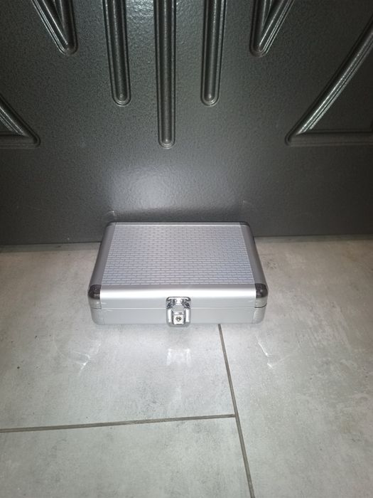 Кейс для подарунку на день закоханих