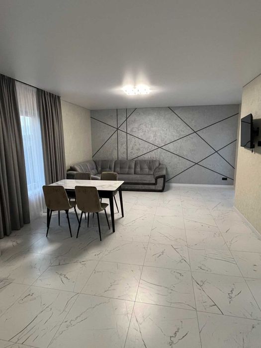 Продам стильний будинок з ремонтом