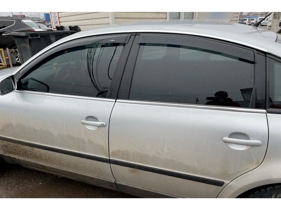 Вітровики для Volkswagen Passat B5 (1997-2005) Полікарбонат HIC (4 шт)