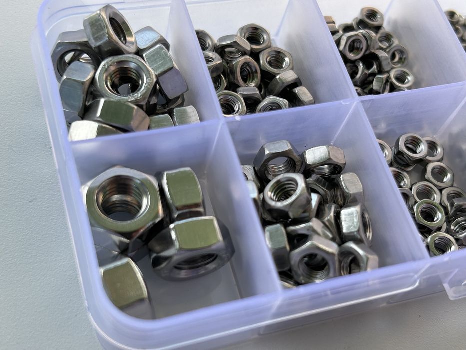 Набор гаек 445 шт 10 размеров