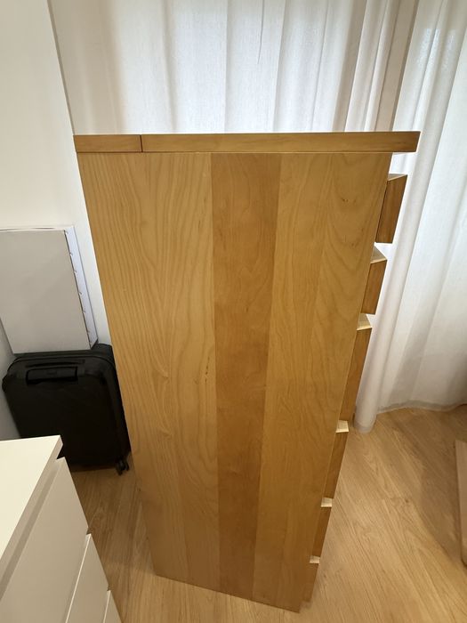 Cómoda alta MALM IKEA