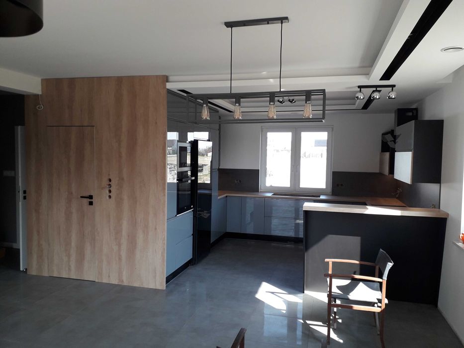 Meble na wymiar - kuchnie, szafy, garderoby i inne