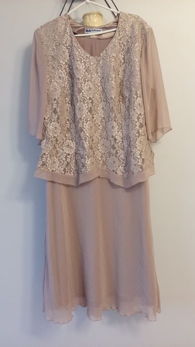 Weselna sukienka 50/52