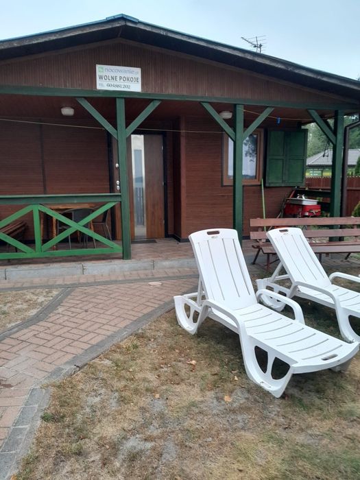 Domek nad jeziorem Białym w okunince