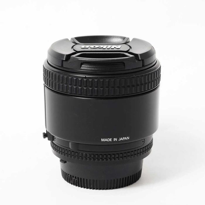 Об'єктив Nikon 85mm f/1.8 AF Nikkor