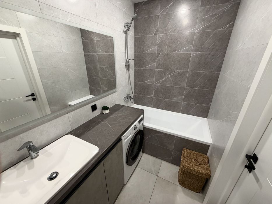 Двокімнатна в Новобудові. 69м2. Ремонт. Індивідуальне опалення