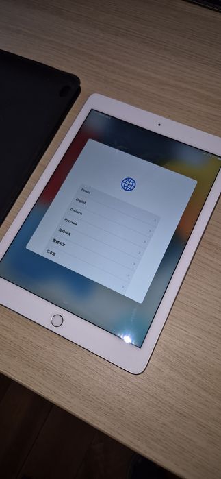 Apple iPad Air 2 w wersji z obsługą Wi-Fi + Cellular